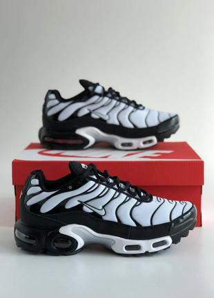 Топ! кроссовки nike air max tn plus black white