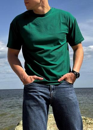 Чоловіча базова футболка зелена бавовняна однотонна на літо (b)
