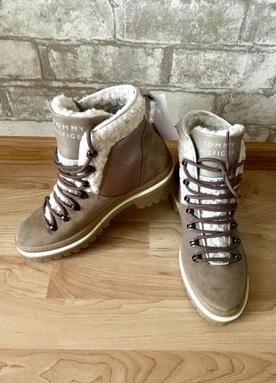 Новые оригинальные ботинки tommy hilfiger cosy outdoor boots!
