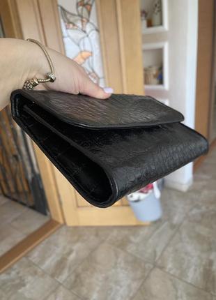 Клатч из кожи крокодила