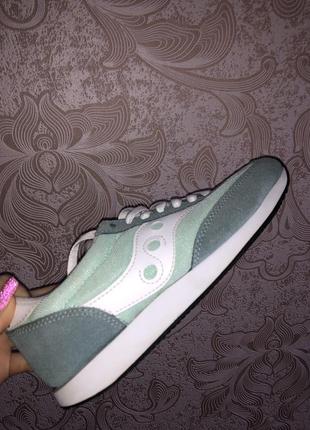 Жіночі кросівки saucony