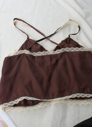 Брендова майка топ атласна з рюшами від urban outfetters4 фото