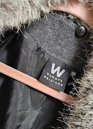 Длинное женское шерстяное пальто с меховым воротником womans wardrobe