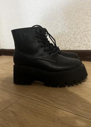 Ботинки деми cropp