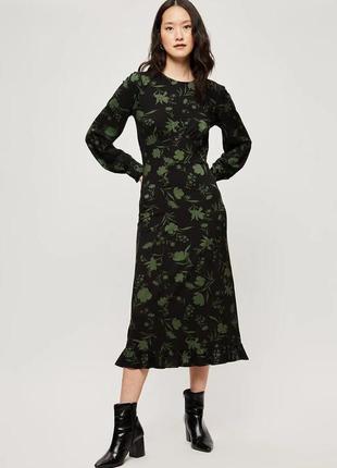 Трикотажное платье