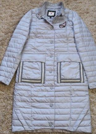 Пальто плащ курточка