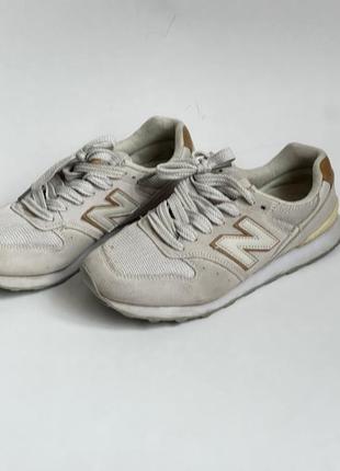 Кроссовки бежевые new balance