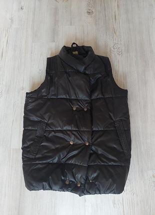 Женская жилетка