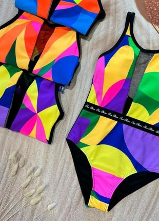 Купальники