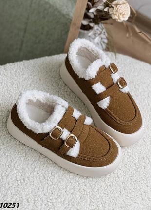 10251 туфлі матеріал штучний нубук колір коричневий сезон зима