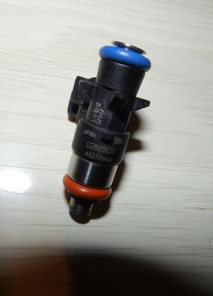 Форсунка 0280158313 4627794aa dodge , chrysler , jeep cherokee 3.2l car fuel injector