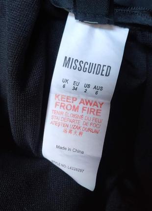 Черный купальник с золотистой надписью от missguided 🔥распродаж🔥6 фото