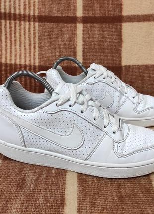 Оригинальные кроссовки nike