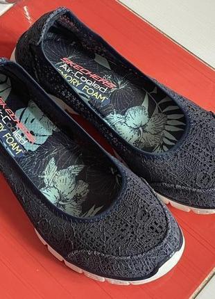 Skechers desert clearance