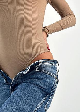 В этом боди ты точно не простудишься