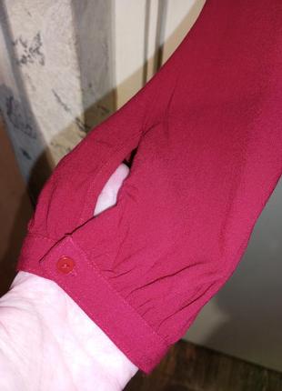 Натуральная вишнёвая блузка-распашонка с кружевами и кистями батал kappahl