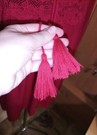 Натуральная вишнёвая блузка-распашонка с кружевами и кистями батал kappahl