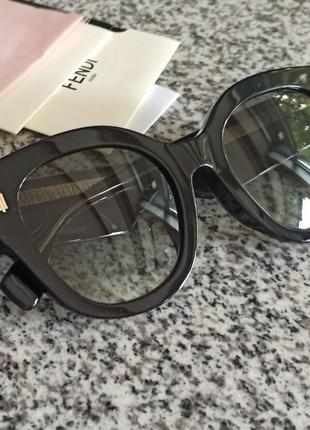 Окуляри fendi