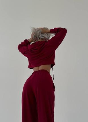 Спортивний костюм із капюшоном