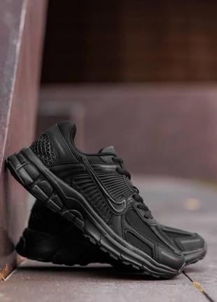 Чоловічі шкіряні кросівки the nike zoom vomero 5 чорні демісезонні кроси найк якісне взуття на осінь весну