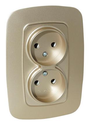 Розетка подвійна без заземлення золото ela