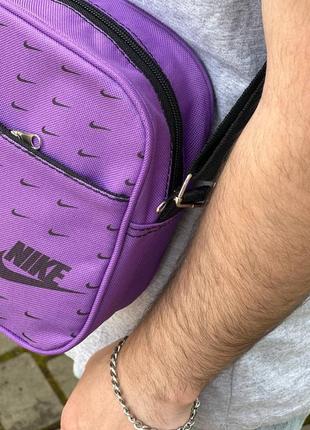 Мессенджер nike 4