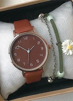 Часы наручные женские кварцевые