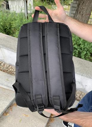 Мужской рюкзак молодежный спортивный плотный для парня городской непромокаемый повседневный черный nike8 фото