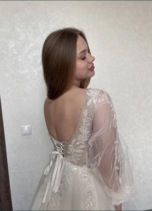 Свежее платье