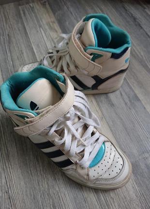 Сникерсы кроссовки adidas р.37/382 фото