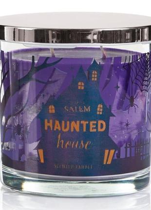 Свічка haunted house scents of salem halloween scented candle 350g