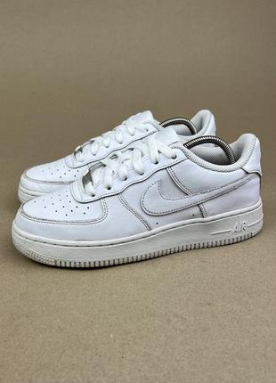 Оригинальные кожаные кроссовки womens nike skylines black and red gold jordans 1