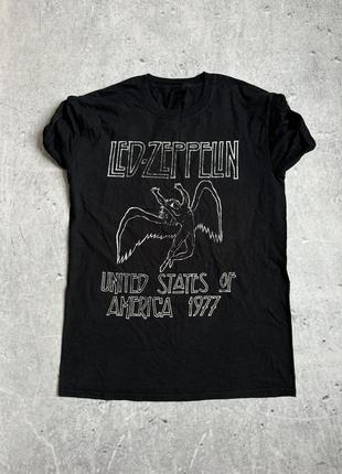 Футболка жіноча мерч led zeppelin 1977 розмір м