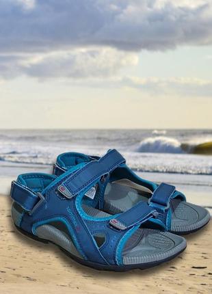 Стильные мальчуковые сандалии - транформеры. karrimor antibes walking hiking sandals. размер
35.5.
