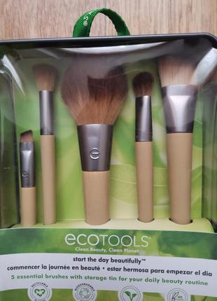 Кисти для макияжа ecotools