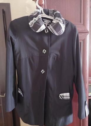 Плащ женский