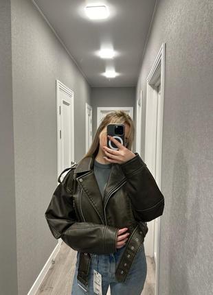 Укороченная куртка из искусственной кожи