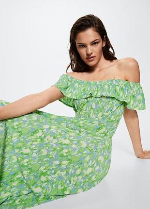 Платье с цветочным принтом mango (s)