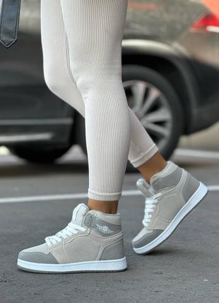 Теплые кроссовки хайтопы зимние с мехом. теплые кроссовки на меху