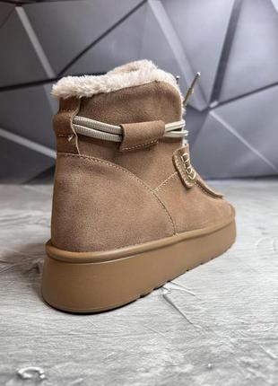 Жіночі бежеві зимові уггі на хутрі замшеві, натуральна замша, пісочні уггі-черевики на...