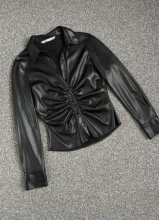 Шкіряна сорочка zara