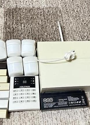 Комлект сигнализации jablotron