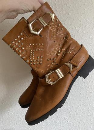 Оригинальные сапоги zara