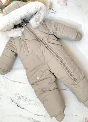 Суцільний зимовий комбінезон