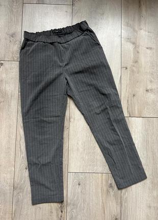 Брюки m-l, 38-40 размер