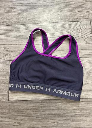 Женский спортивный топ under armour