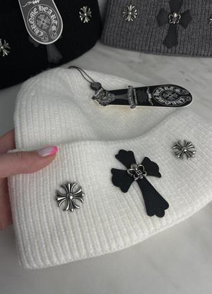 Шапка chrome hearts біла