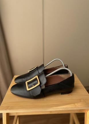 Женские туфли bally