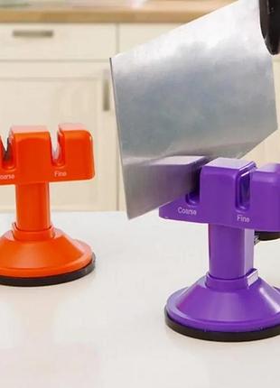 Точилка двойная для ножей на присоске tungsten steel knife sharpener