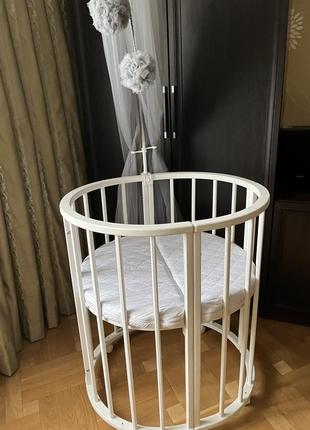 Дитяче ліжечко